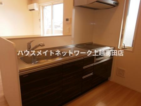 メゾンアルカンシェル　Ａ棟のキッチン|キッチン