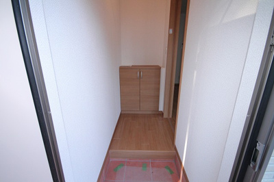 【玄関】 | レヴールＡ | 落ち着いた玄関です