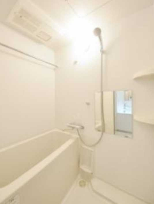 KDXレジデンス三宿　デザイナーズ　バス停徒歩2分　ペット相談可の浴室