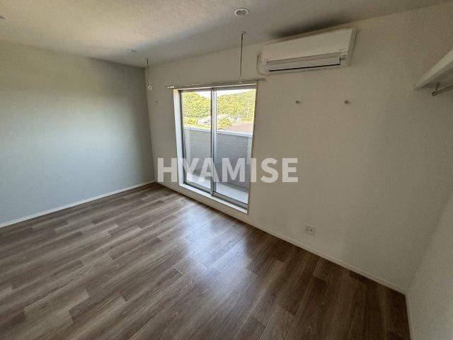 オリーブ今村の内装