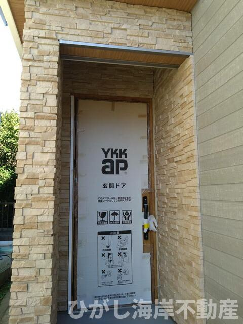 平塚市御殿４丁目　中古戸建の玄関|   Ｒ6年　新規リフォーム完了！　玄関
