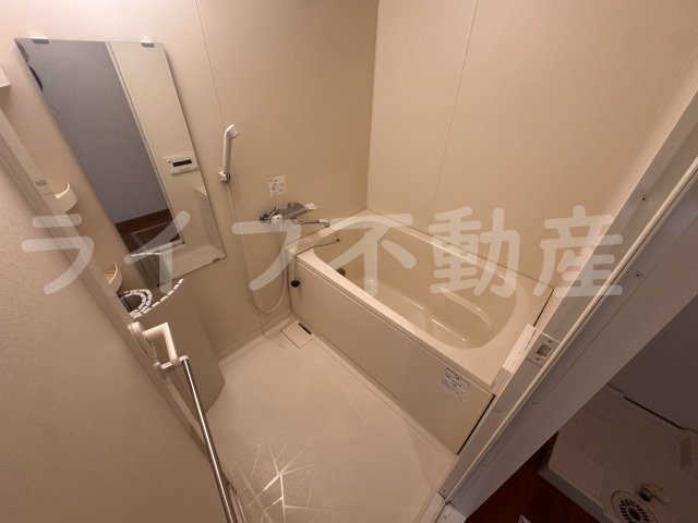 グランガーデン足代新町の浴室