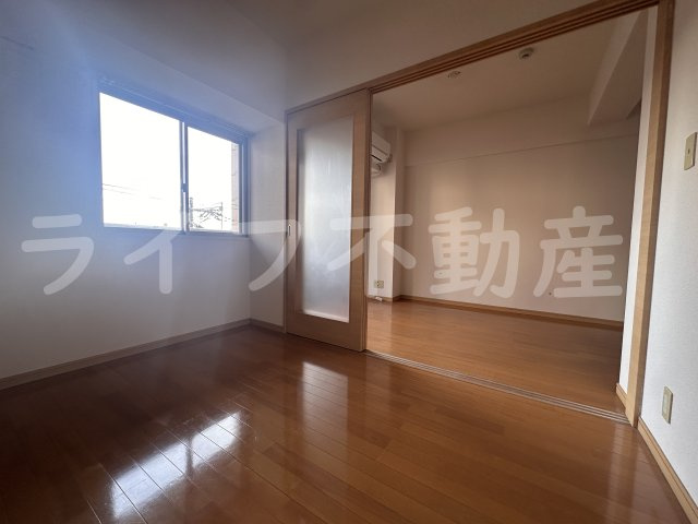 グランガーデン足代新町の和室
