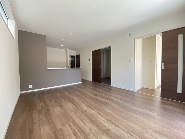 【内装】 | 福岡市早良区飯倉3丁目第20　1号棟（全2棟）【仲介手数料無料・0円】 | 施工例。施工例は完成時と異なる場合があります。