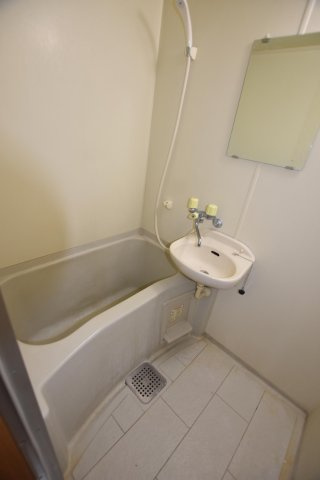 エスポワールマンション天神南の浴室