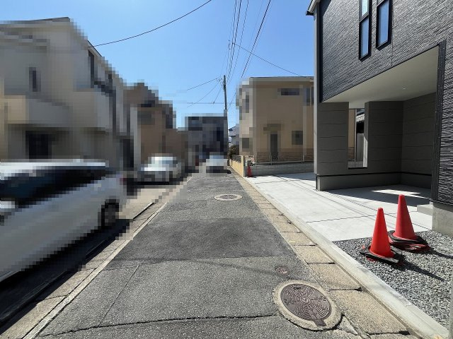 【その他】 | 福岡市早良区飯倉3丁目第20　2号棟（全2棟）【仲介手数料無料・0円】 | 現地写真。前面道路です。