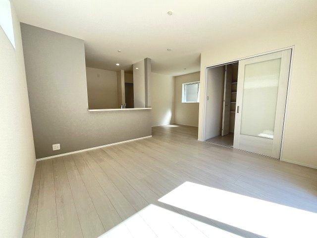 【外観】 | 福岡市早良区飯倉3丁目第20　2号棟（全2棟）【仲介手数料無料・0円】 | 現地写真。同じ物件を見るなら、プラス不動産販売にお任せ下さい。