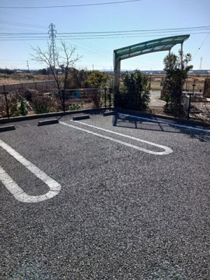【駐車場】 | クラシオン | 駐車場です