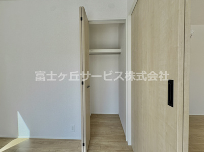 【収納】 | 豊川市国府町下河原 新築一戸建て 1号棟 | 便利な収納スペースです