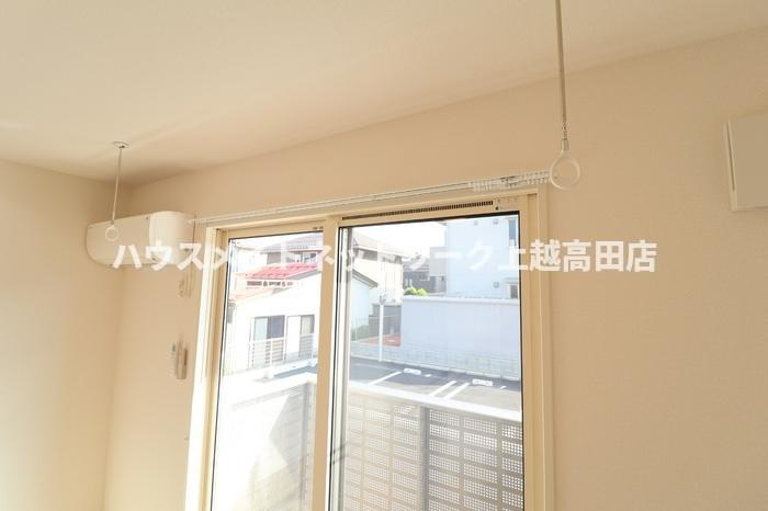 ナゴミエル/エミアス エミアスのその他|室内物干し