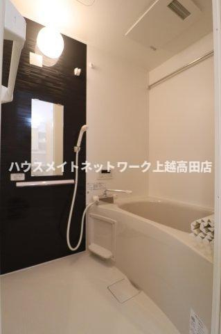 ナゴミエル/エミアス エミアスの浴室|浴室