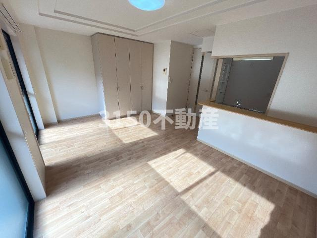 クレアーレの居間・リビング|リビング