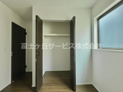 【収納】 | 豊川市堺町2丁目 新築一戸建て 4号棟 | クローゼットがあります