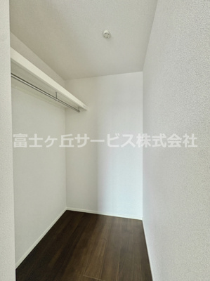 【収納】 | 豊川市堺町2丁目 新築一戸建て 4号棟 | ウォークインクローゼットです