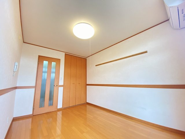 第二和良比ハイツの居間・リビング|※別部屋参考写真