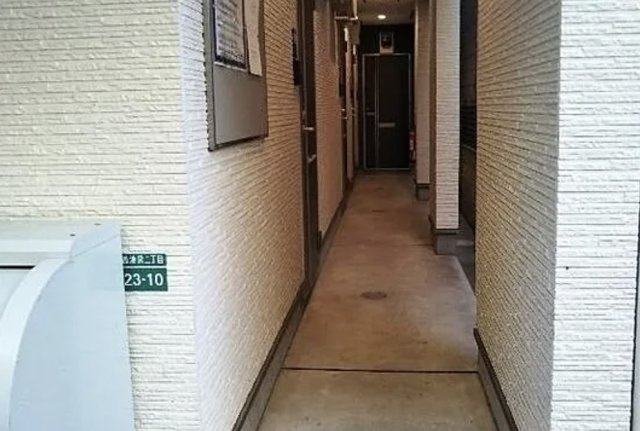 ハイリバー池袋のロビー