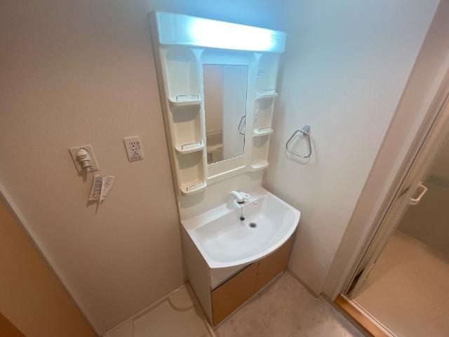 エバークレストの洗面所|洗髪洗面化粧台