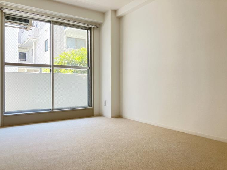 グローリア初穂高田馬場の居間・リビング