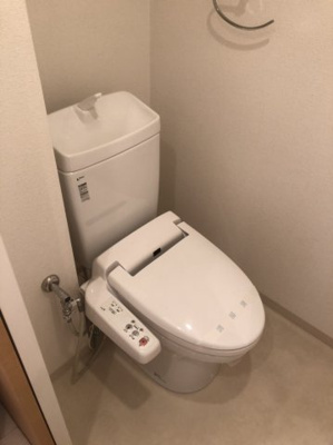 【トイレ】 | エグゼ難波東 | ゆったりとした空間のトイレです