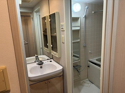 【洗面所】 | ライオンズタワー池袋 | 洗面所　※2025年12月撮影