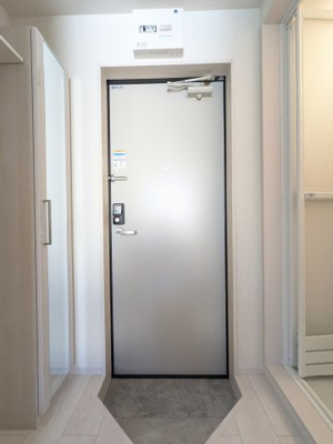 【玄関】 | エイチワイコネクト東大泉