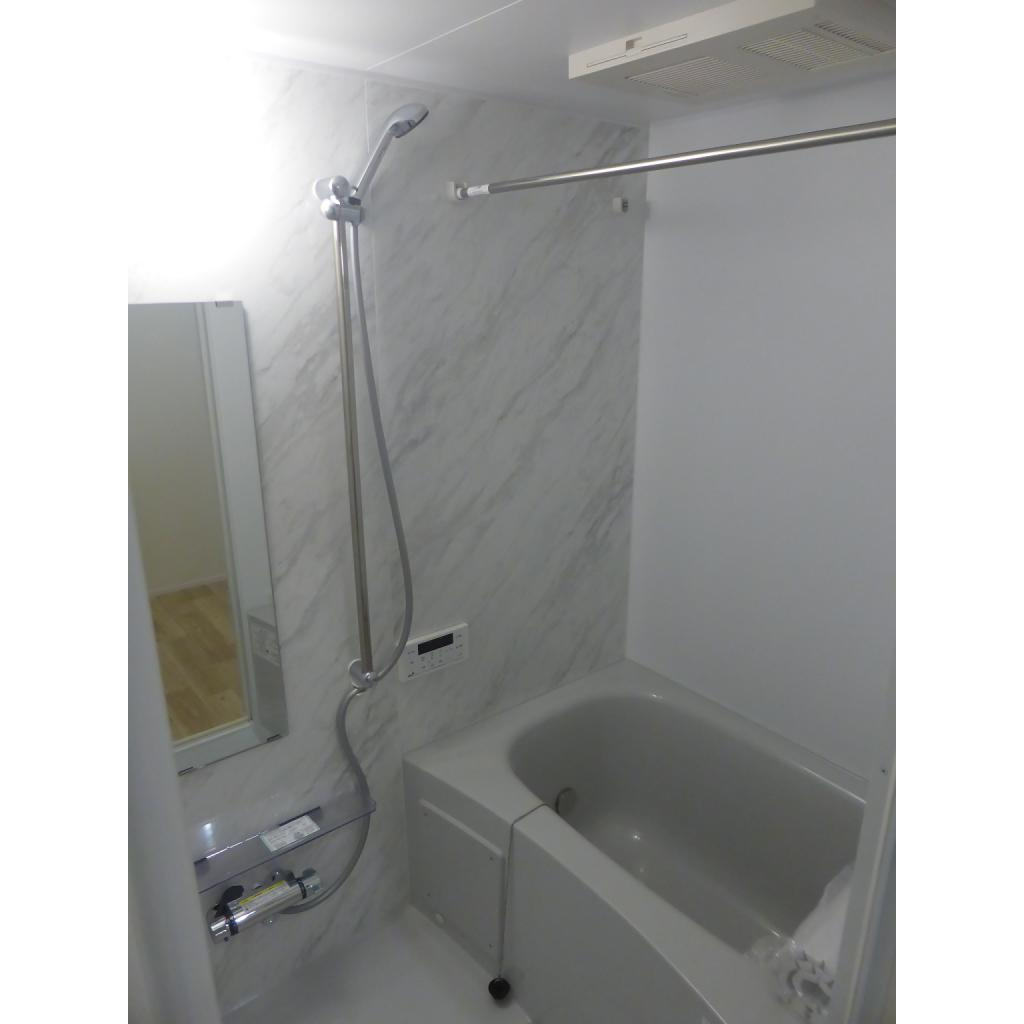 エスポワールAの浴室