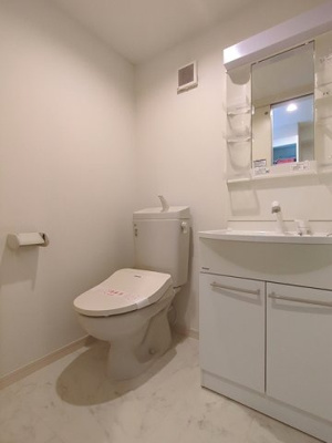 ※別部屋の参考写真となります