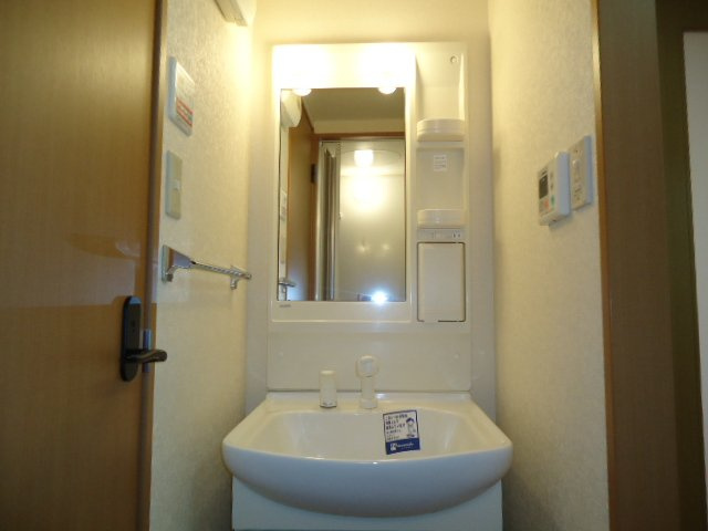 カーサフォンテーヌの洗面所|洗髪洗面化粧台