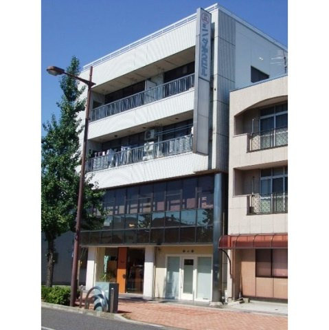 岐阜市東金宝町３丁目の店舗一部