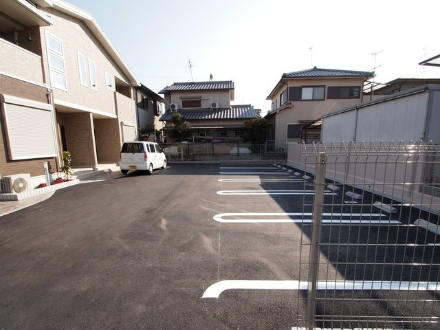 ディアコートの駐車場