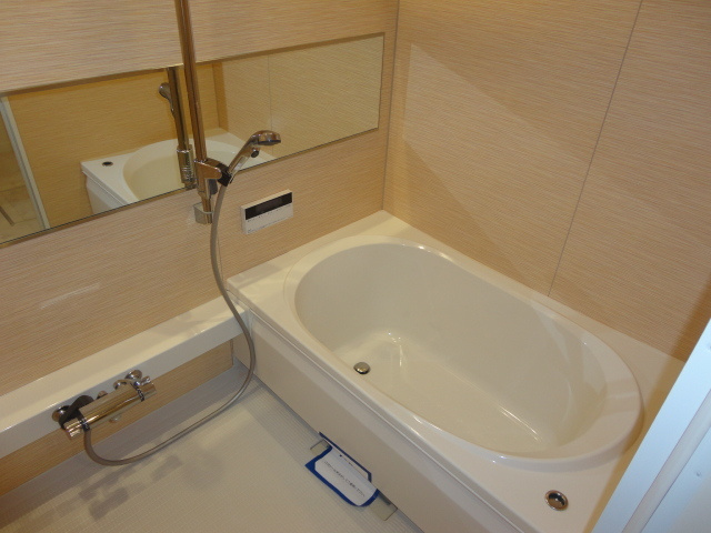 メルヴェイユー王寺の浴室