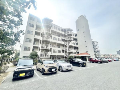 【外観】 | カルム堺Ｂ棟 | 南海本線「七道」駅が徒歩5分。通勤にも外出にもアクセス良好。家族でおでかけすることも増えそうですね♪