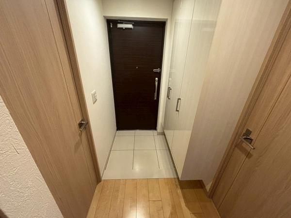 アリストふじと台ステーションファーストの玄関