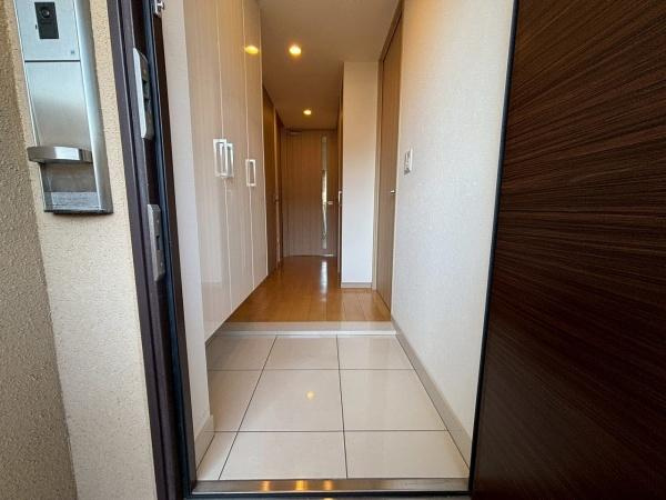 アリストふじと台ステーションファーストの玄関