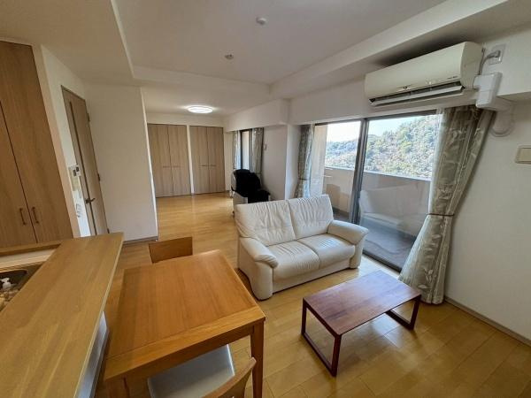 アリストふじと台ステーションファーストの居間・リビング