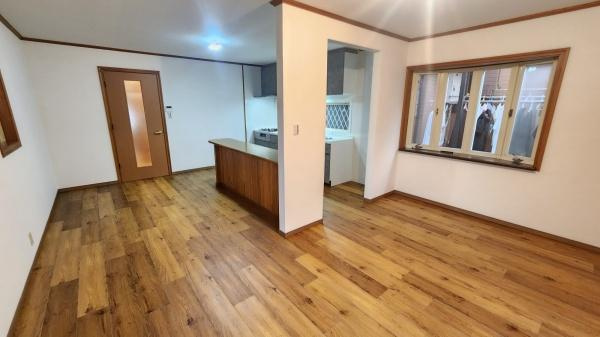 【居間・リビング】