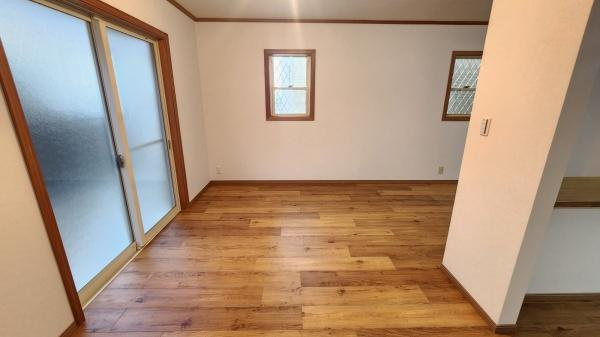 【居間・リビング】