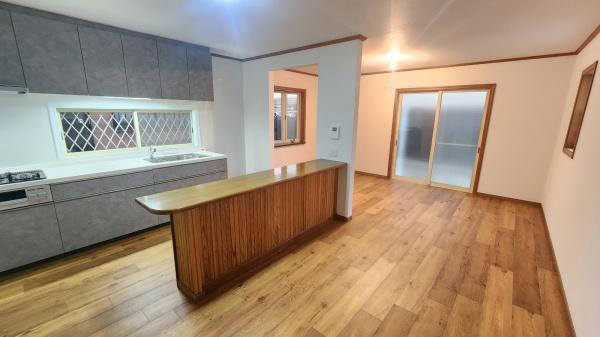 【居間・リビング】