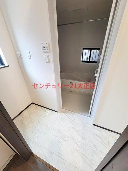 此花区酉島6丁目新築戸建の独立洗面台