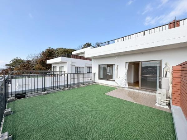 グリーンテラス本郷台のバルコニー