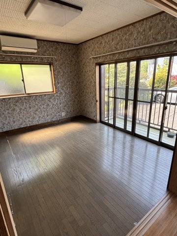 居住用7DK+店舗の寝室