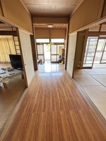 居住用7DK+店舗の内装