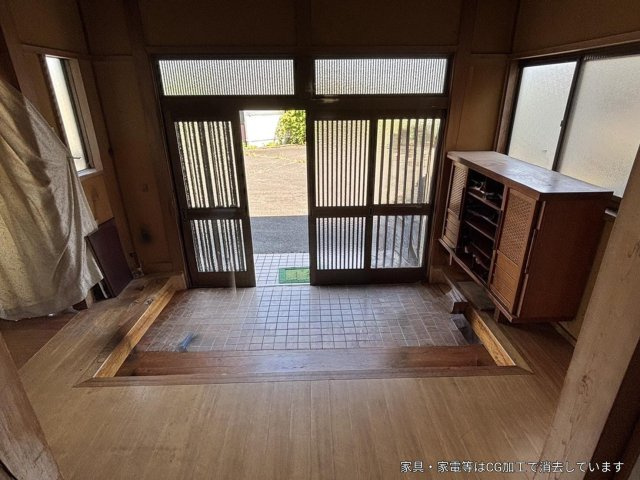 居住用7DK+店舗の玄関