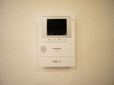 【セキュリティ】 | サザンクロス | 訪問者の確認ができるTVドアホン付きです♪