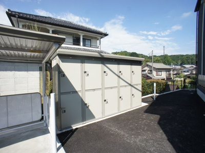 【その他】 | サザンクロス | うれしい外物置が付いています♪