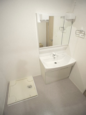 【洗面所】 | サザンクロス | 洗髪洗面化粧台と洗濯機置き場があります♪