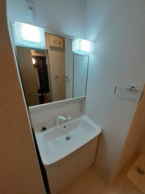 【洗面所】 | カーム・レジデンス