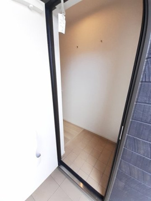 【玄関】 | カーム・レジデンス