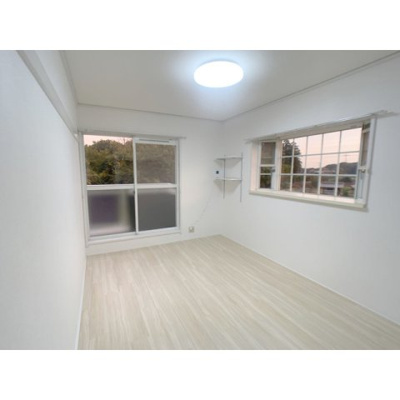 【居間・リビング】 | レインボーハイツＡ