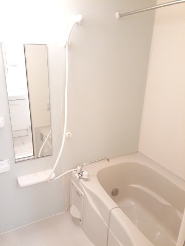 サンヴェールハイツ北の浴室